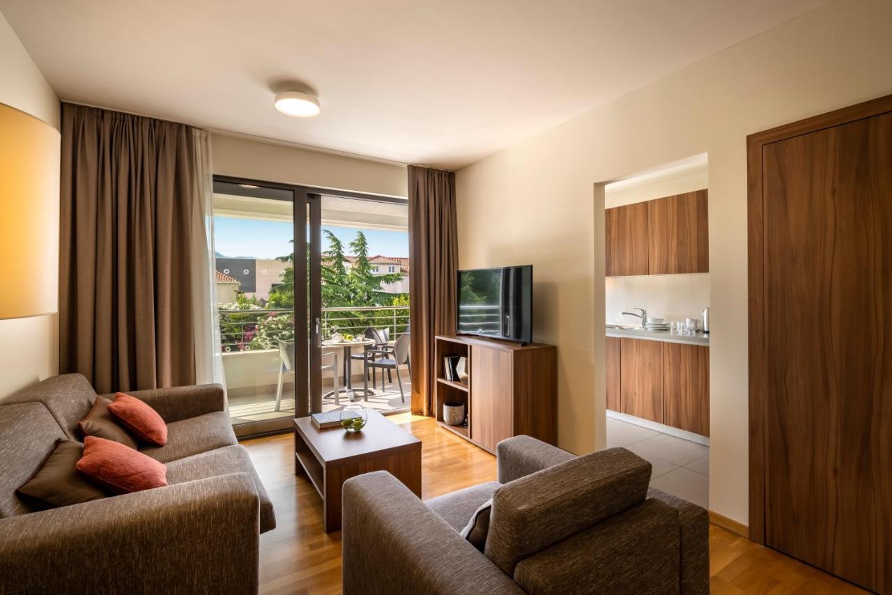 Maistra Select Srebreno Premium Apartments ภายนอก รูปภาพ