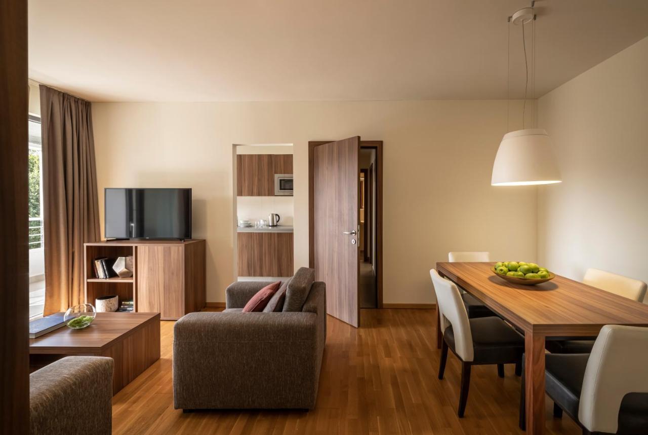 Maistra Select Srebreno Premium Apartments ภายนอก รูปภาพ