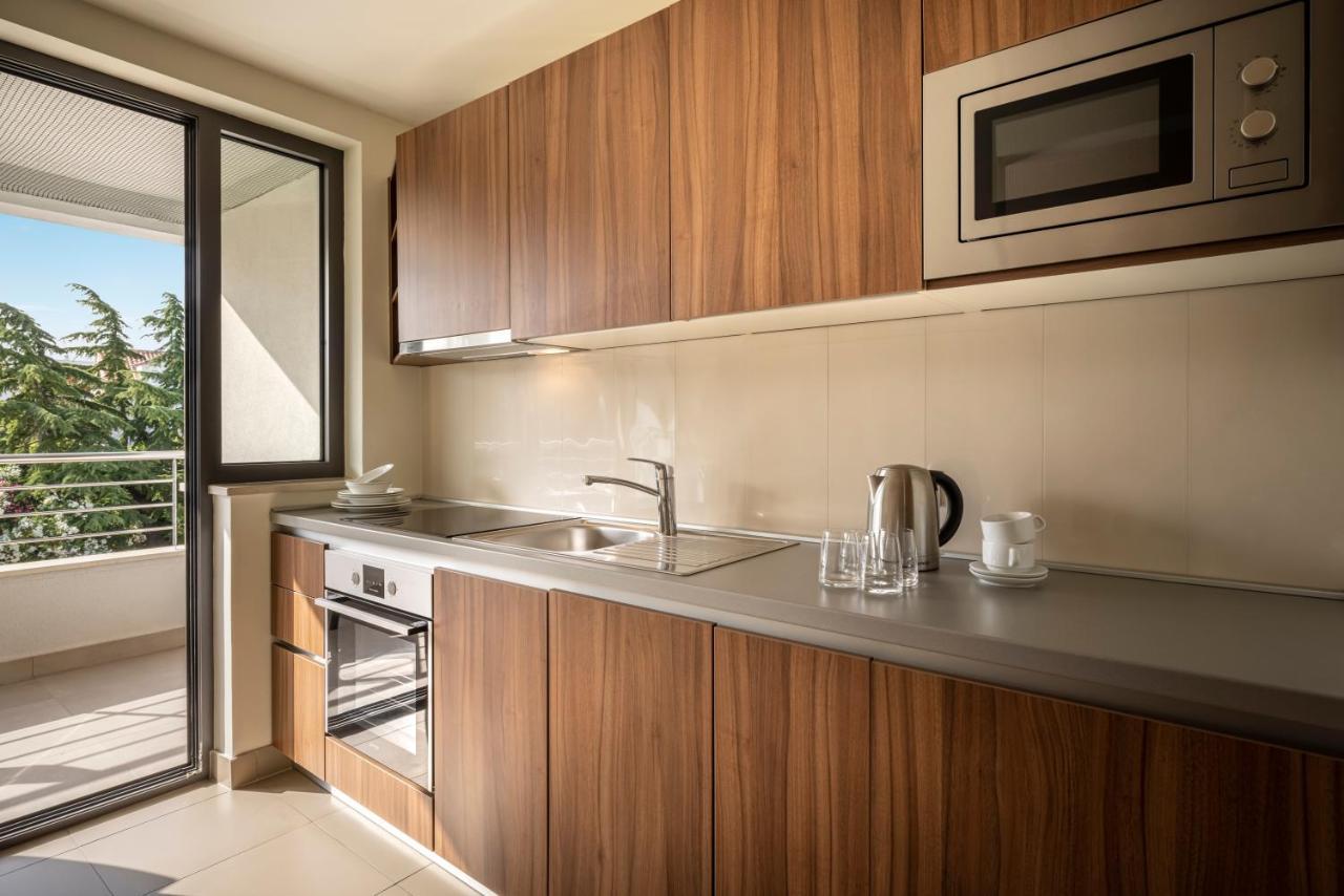 Maistra Select Srebreno Premium Apartments ภายนอก รูปภาพ